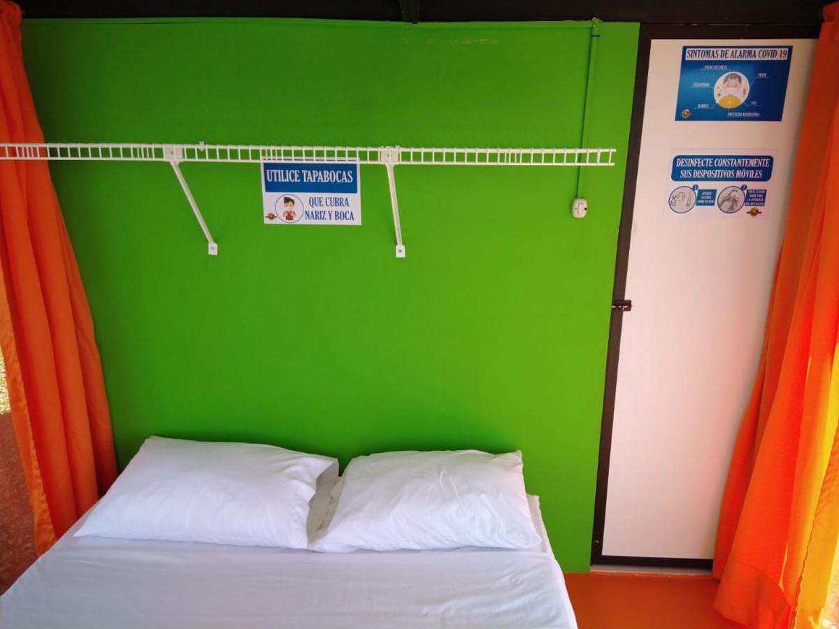Hotel Glamping - Calochorno Alcalá Esterno foto