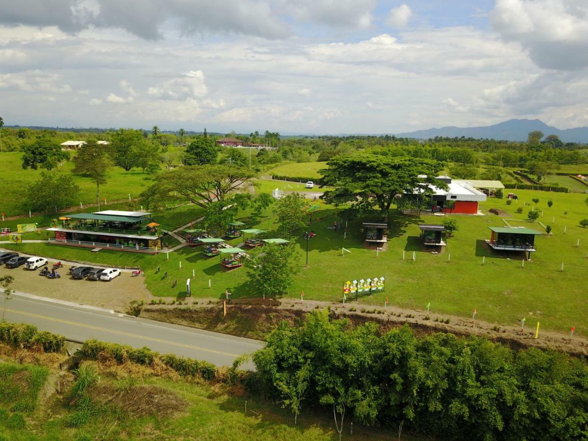 Hotel Glamping - Calochorno Alcalá Esterno foto